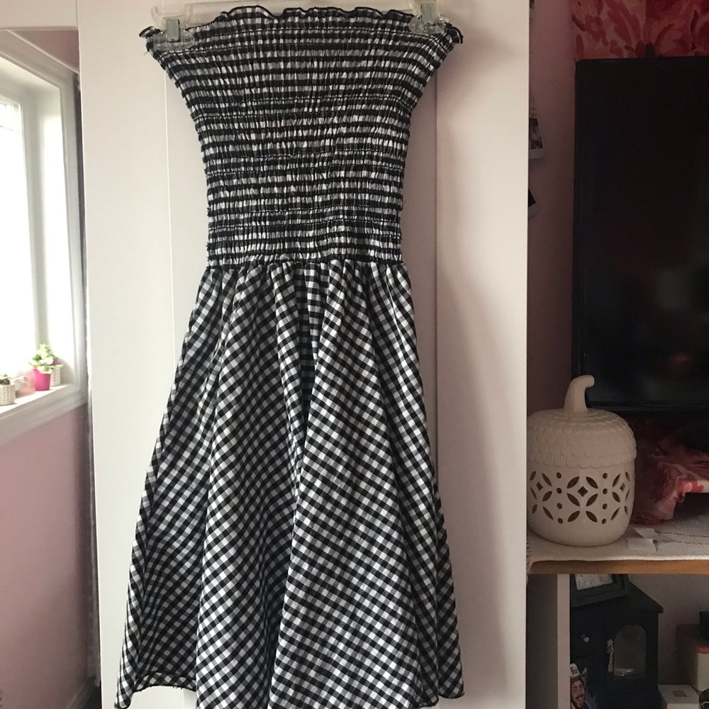 ✨3 for 40✨vintage Strapless Gingham Dress